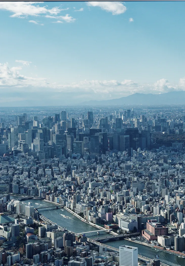 オフィスビル群を上空から見た様子