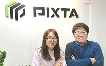 Two people in PIXTA Taiwan
